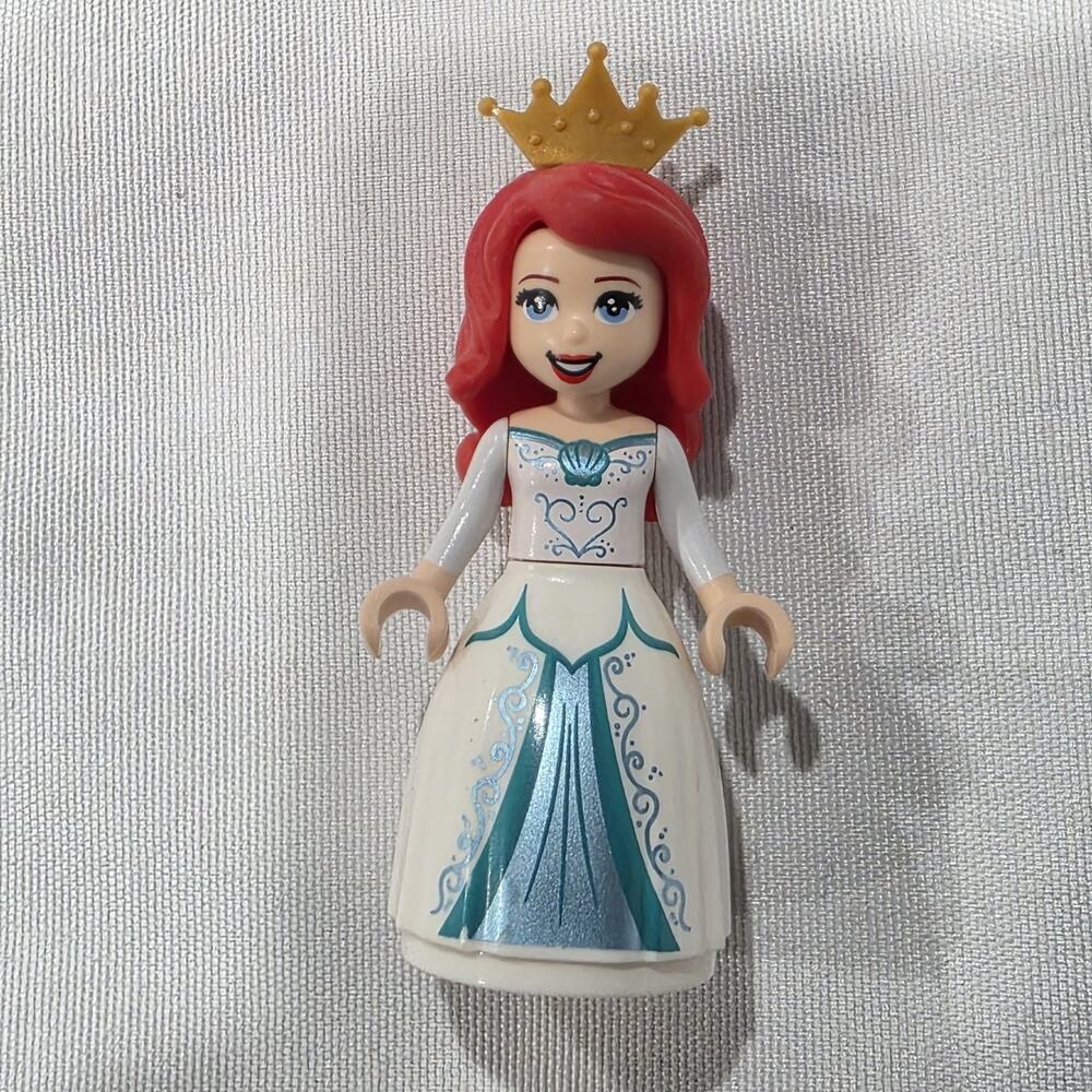 LEGO Disney Ariel Human Form With Tiara Minifigure Mini Dp108 From 43191